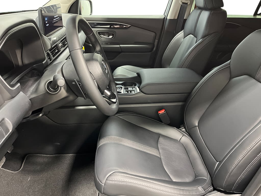 Thumbnail: 2026 Honda Passport - 8