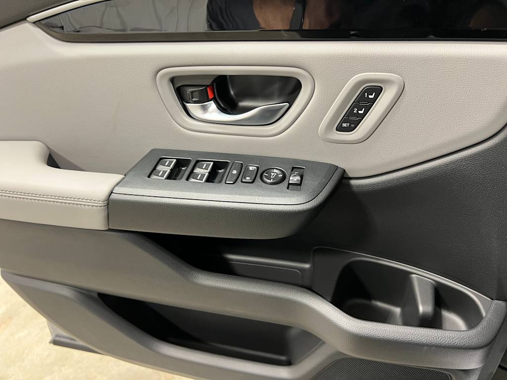 Thumbnail: 2025 Honda Pilot - 23