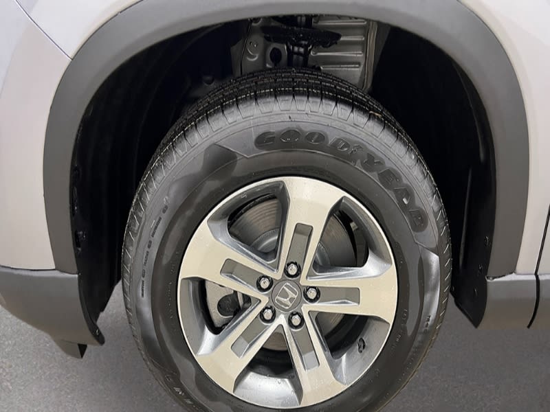 Thumbnail: 2025 Honda Pilot - 8