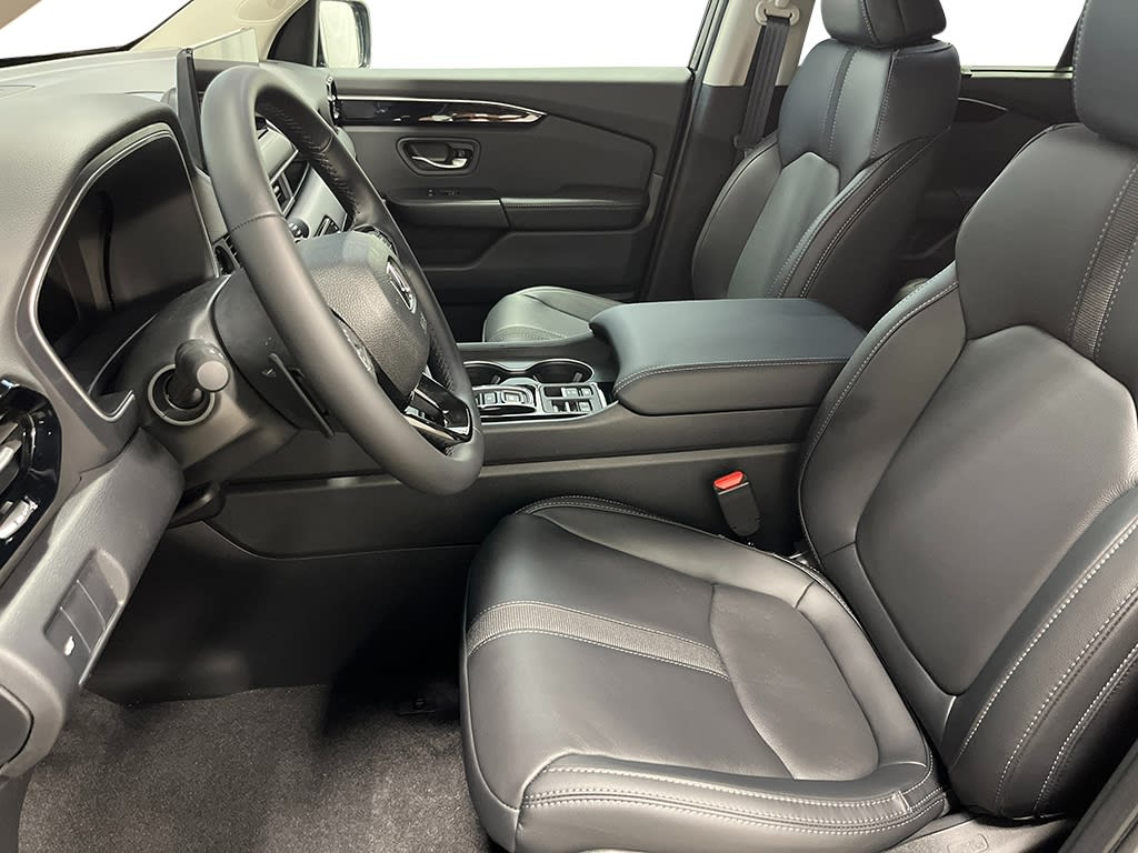 Thumbnail: 2026 Honda Pilot - 9