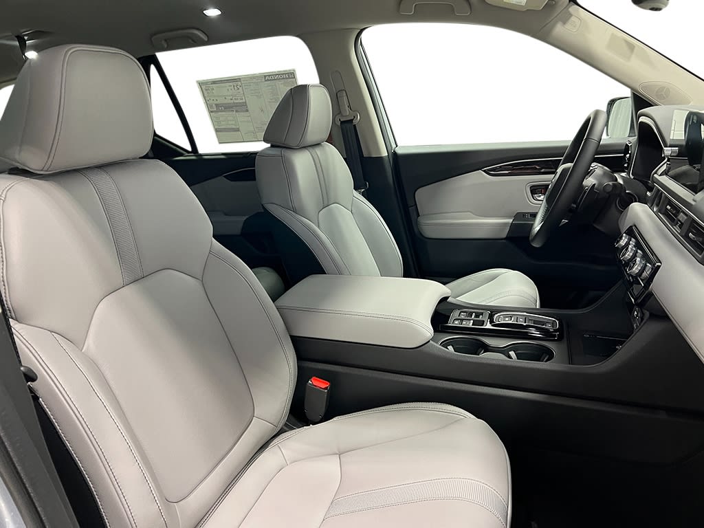 Thumbnail: 2025 Honda Pilot - 12