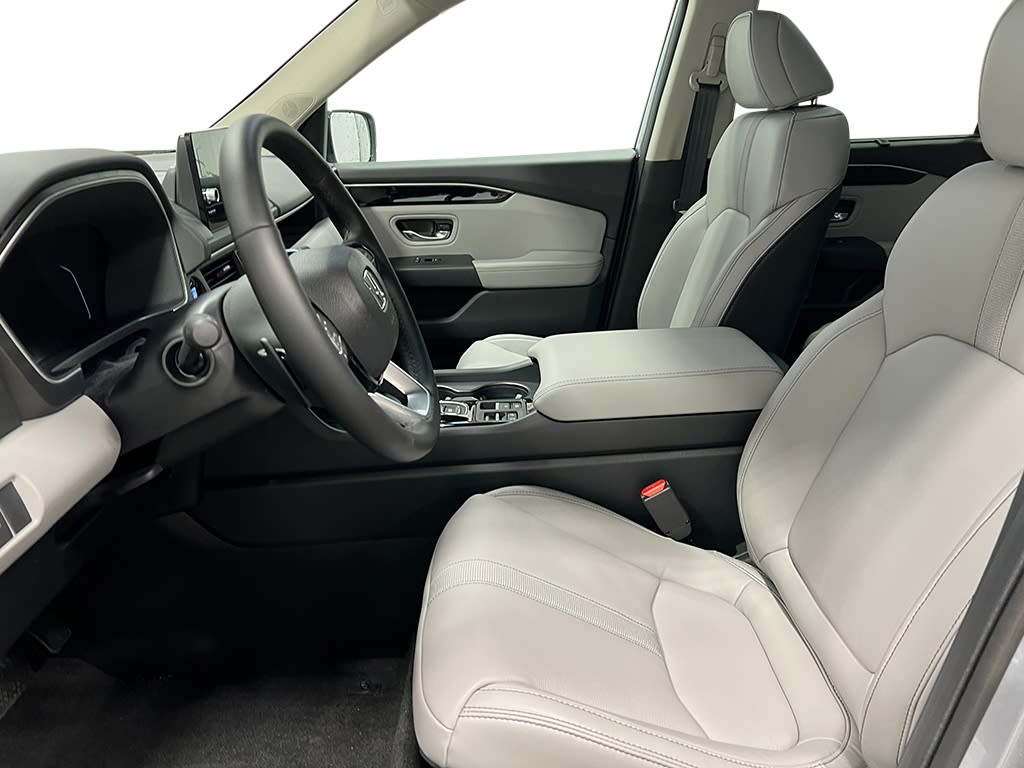Thumbnail: 2025 Honda Pilot - 11