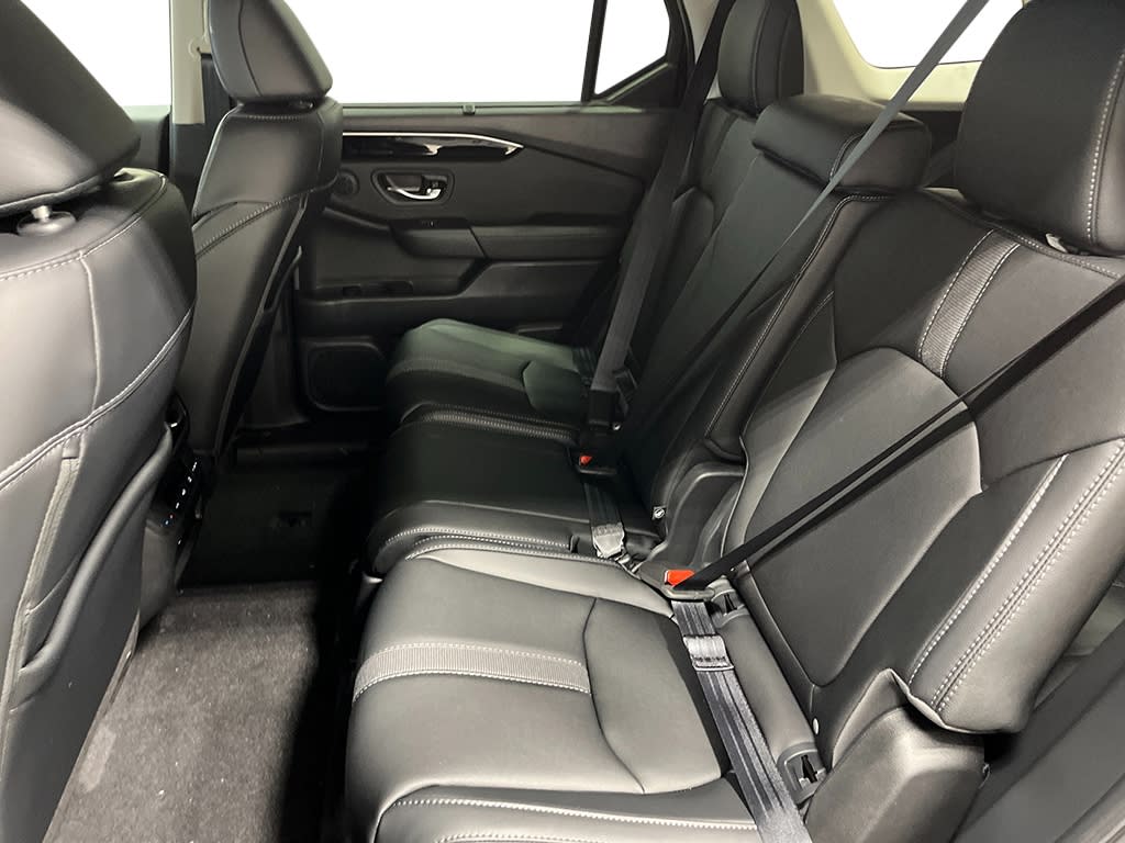 Thumbnail: 2026 Honda Pilot - 11