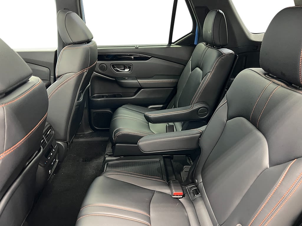 Thumbnail: 2025 Honda Pilot - 13