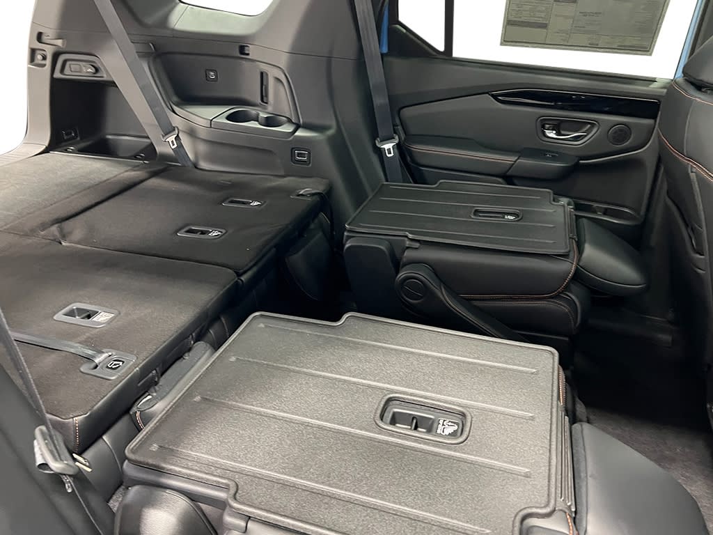 Thumbnail: 2025 Honda Pilot - 37