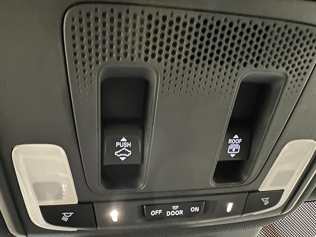 Thumbnail: 2025 Honda Pilot - 28