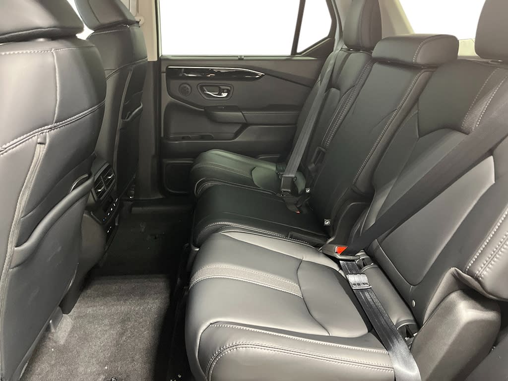 Thumbnail: 2025 Honda Pilot - 13