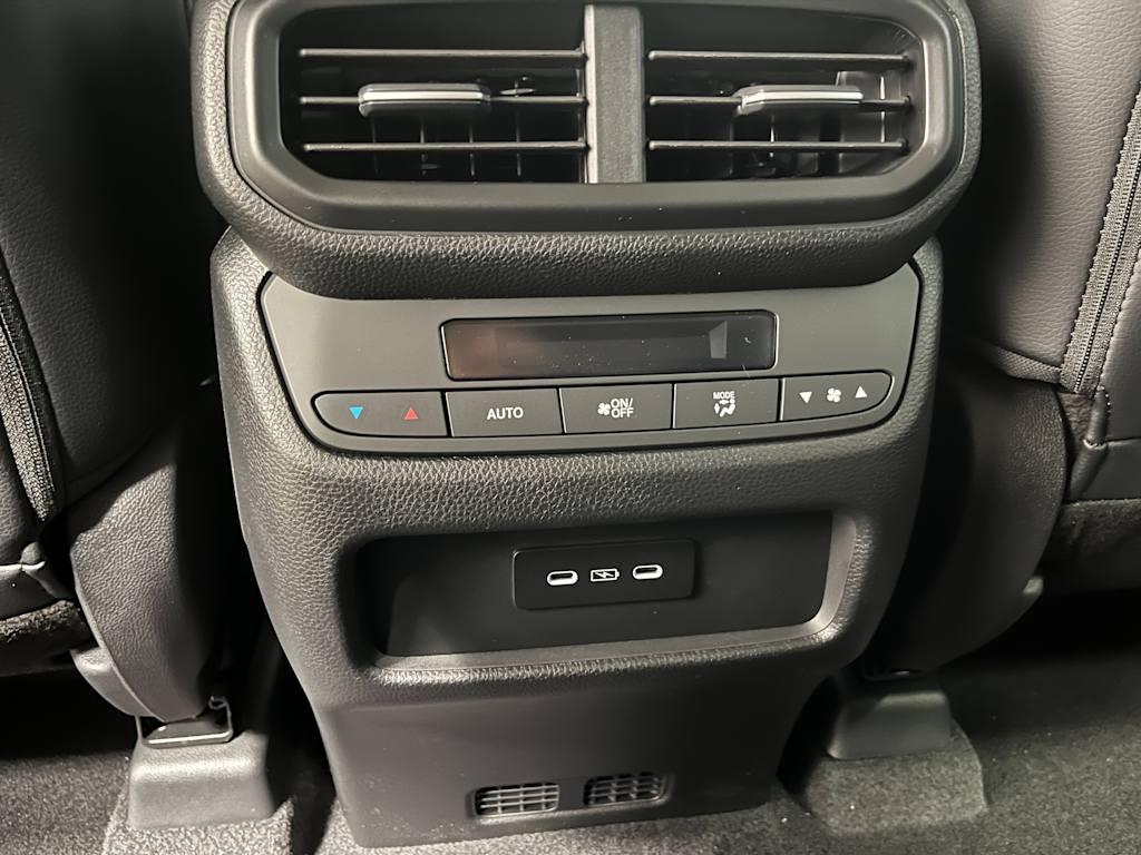 Thumbnail: 2025 Honda Pilot - 28