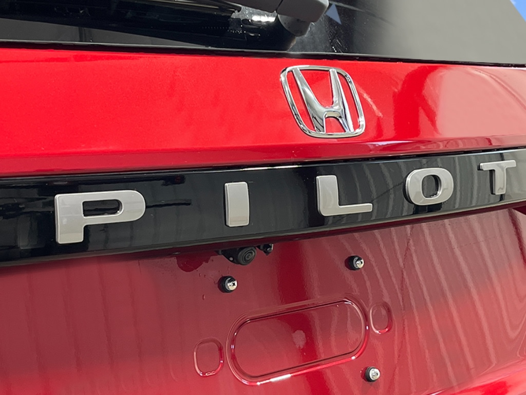 Thumbnail: 2026 Honda Pilot - 17