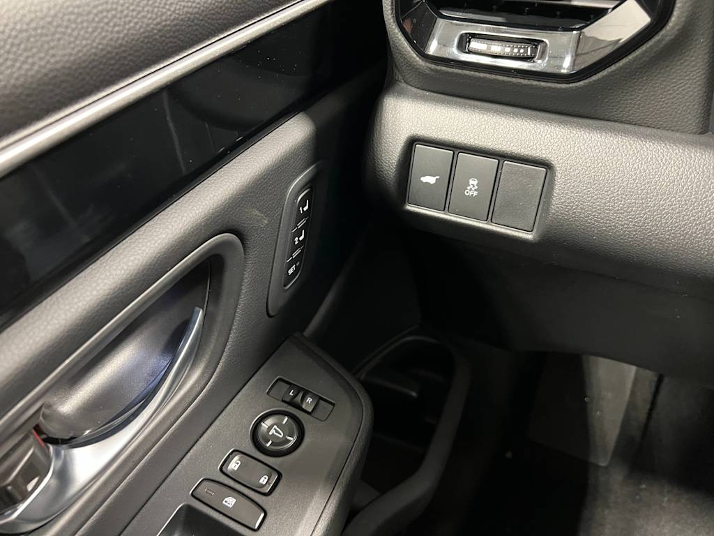 Thumbnail: 2025 Honda Pilot - 25