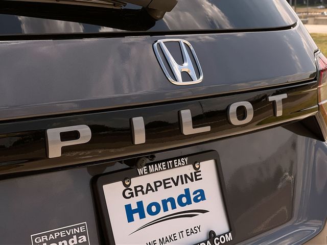 Thumbnail: 2026 Honda Pilot - 7