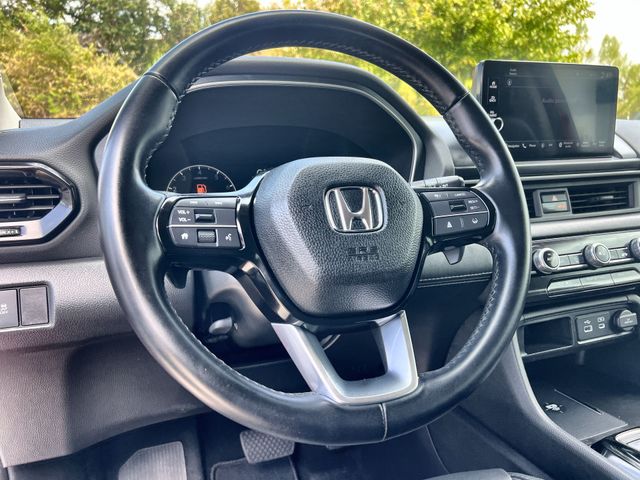 Thumbnail: 2023 Honda Pilot - 10