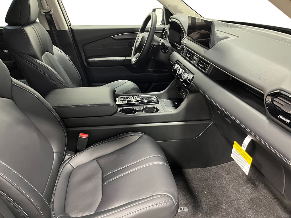 Thumbnail: 2026 Honda Pilot - 10