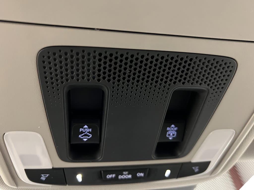 Thumbnail: 2025 Honda Pilot - 31