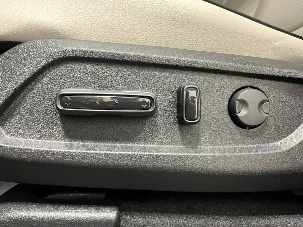 Thumbnail: 2026 Honda Pilot - 20