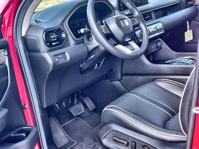 Thumbnail: 2026 Honda Pilot - 10