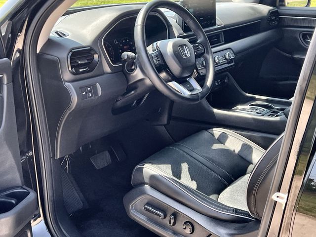 Thumbnail: 2023 Honda Pilot - 11