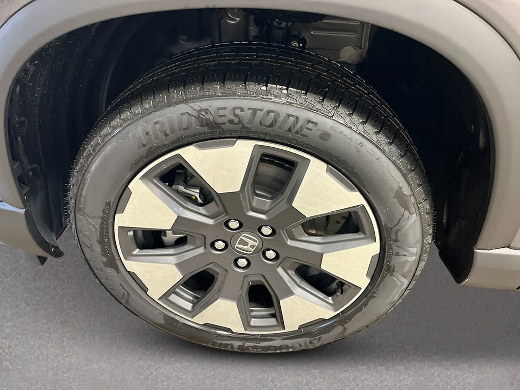 Thumbnail: 2026 Honda Pilot - 8