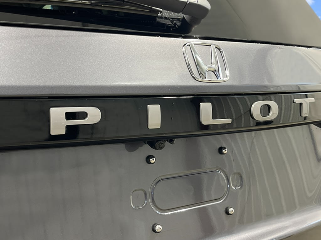 Thumbnail: 2026 Honda Pilot - 18