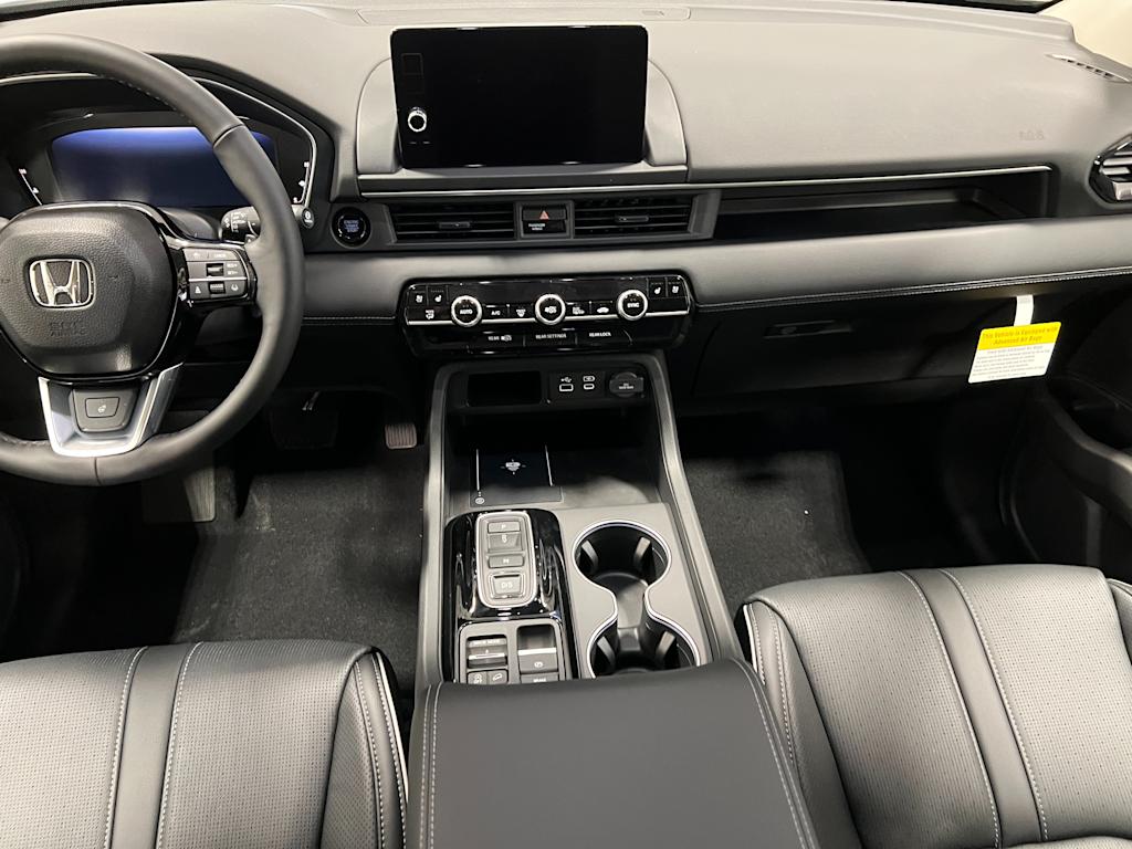 Thumbnail: 2025 Honda Pilot - 10