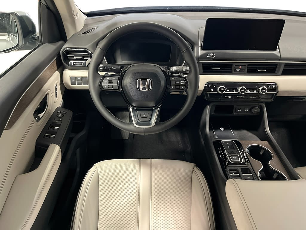 Thumbnail: 2026 Honda Pilot - 9