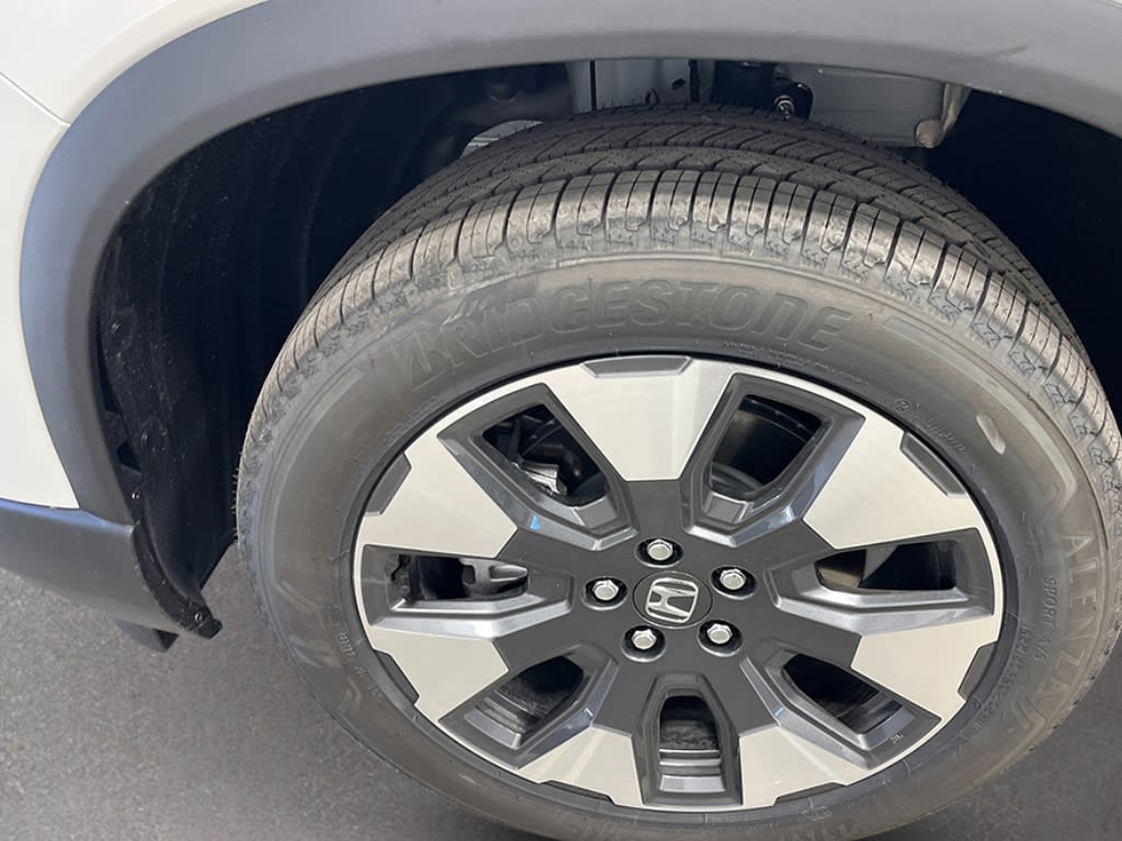 Thumbnail: 2026 Honda Pilot - 8