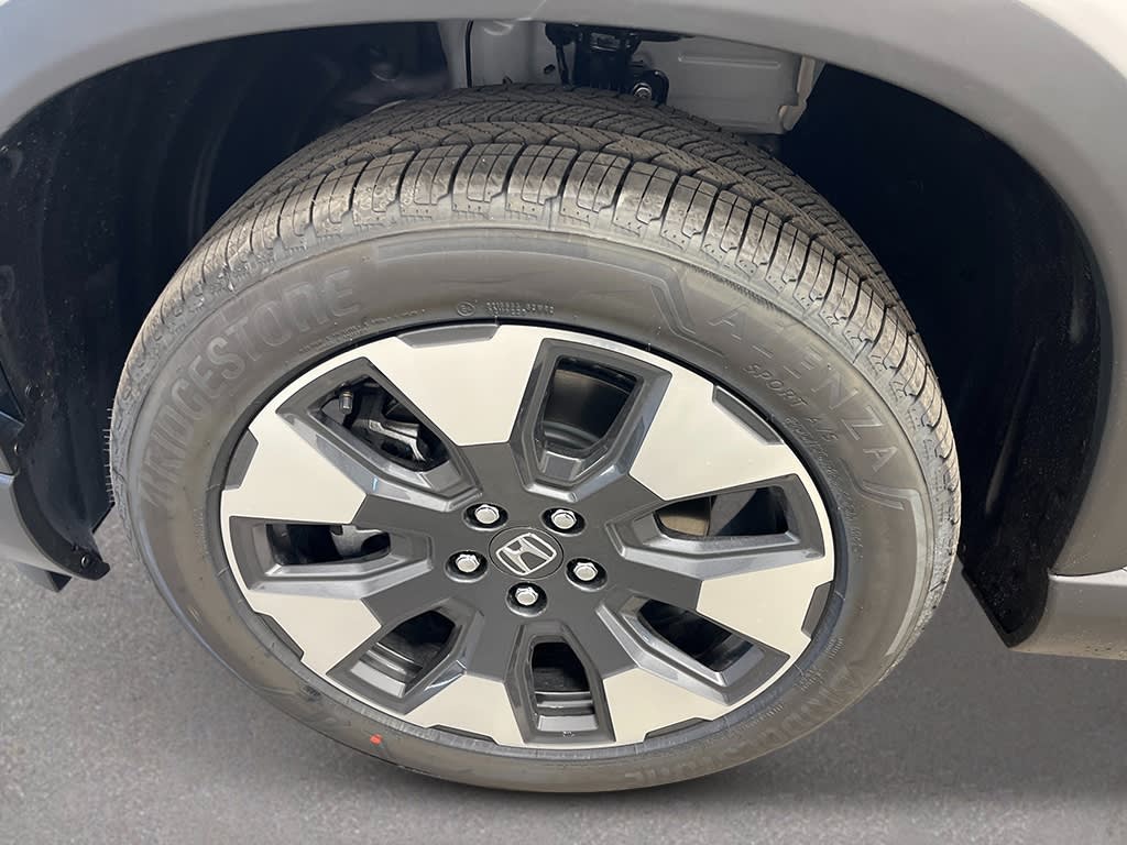 Thumbnail: 2026 Honda Pilot - 8
