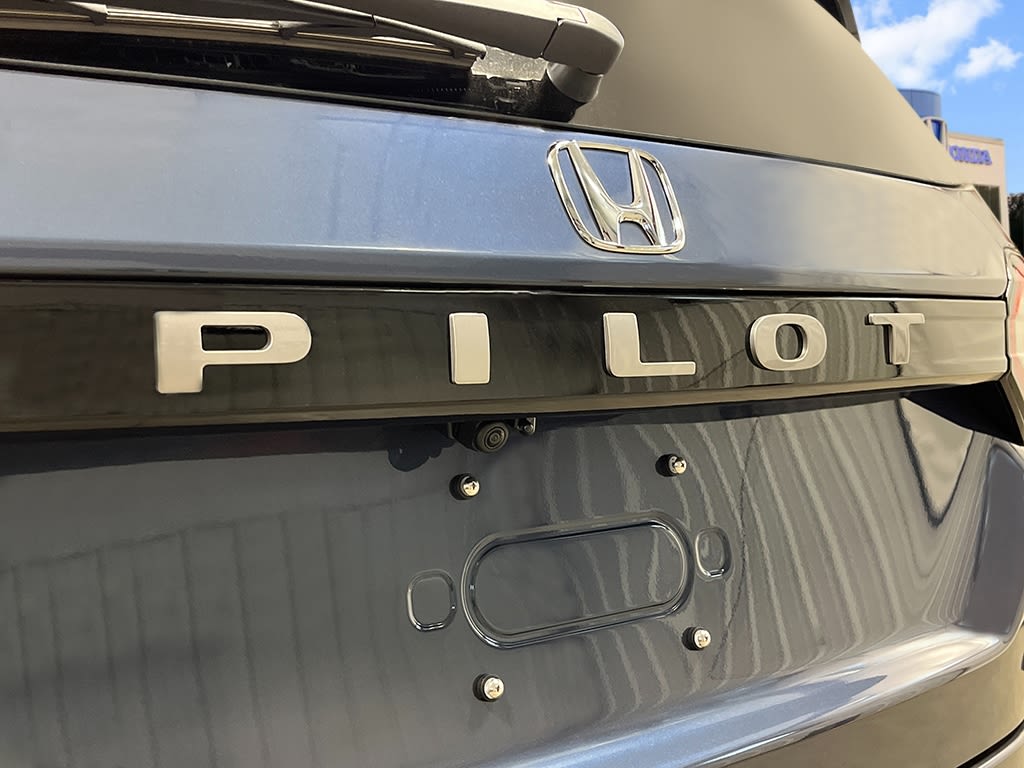 Thumbnail: 2026 Honda Pilot - 19