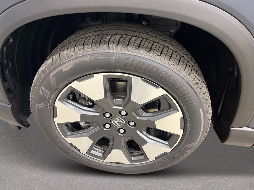 Thumbnail: 2026 Honda Pilot - 8