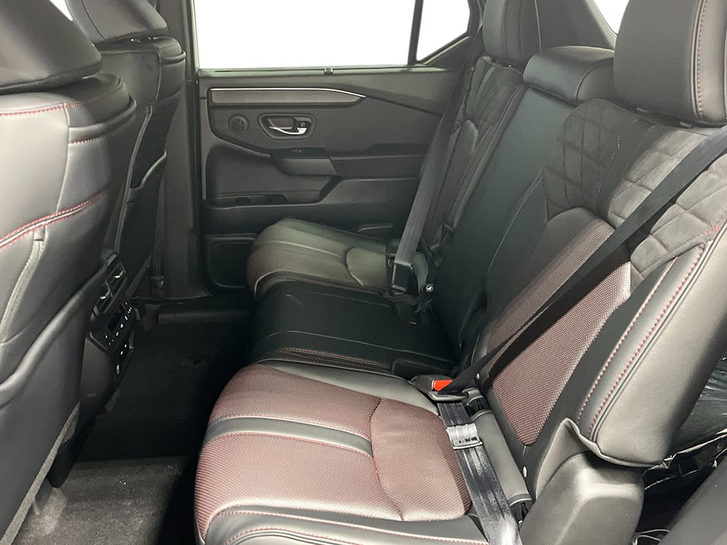 Thumbnail: 2026 Honda Pilot - 11