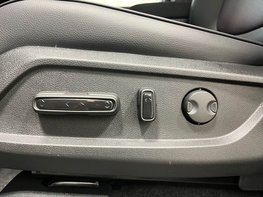 Thumbnail: 2026 Honda Pilot - 21