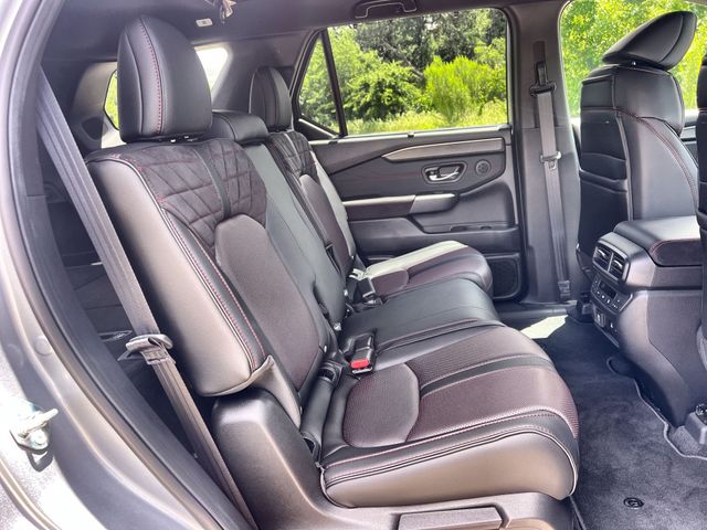 Thumbnail: 2026 Honda Pilot - 12