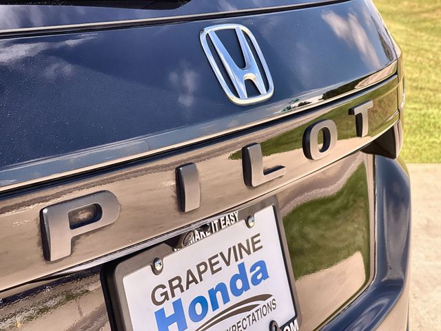 Thumbnail: 2023 Honda Pilot - 7