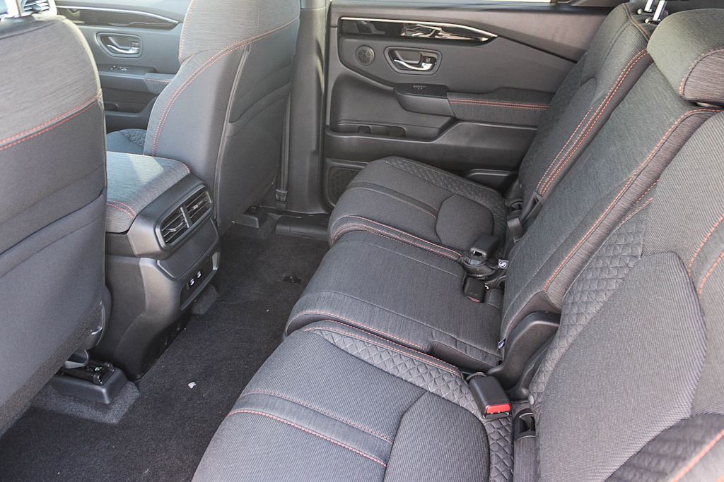 Thumbnail: 2026 Honda Pilot - 11