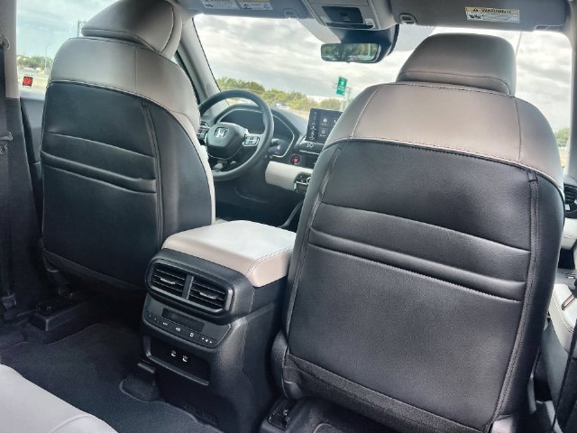 Thumbnail: 2026 Honda Pilot - 21