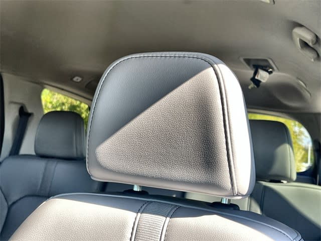 Thumbnail: 2024 Honda Pilot - 25