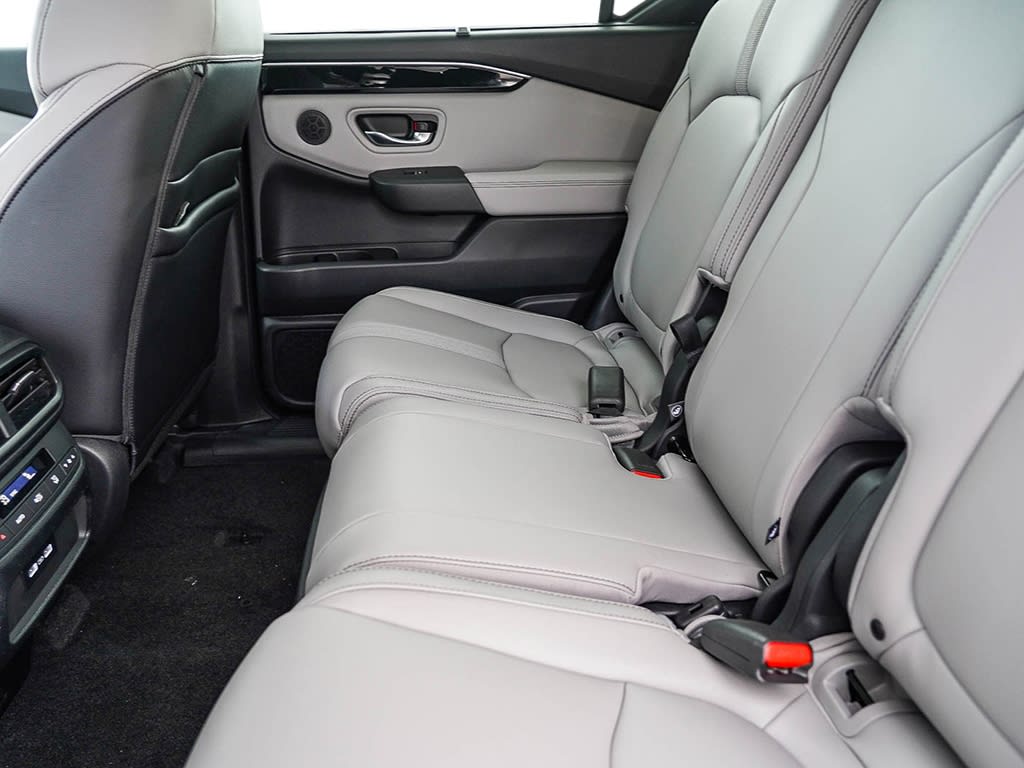 2025 Honda Pilot EX-L 12