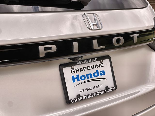 Thumbnail: 2026 Honda Pilot - 7