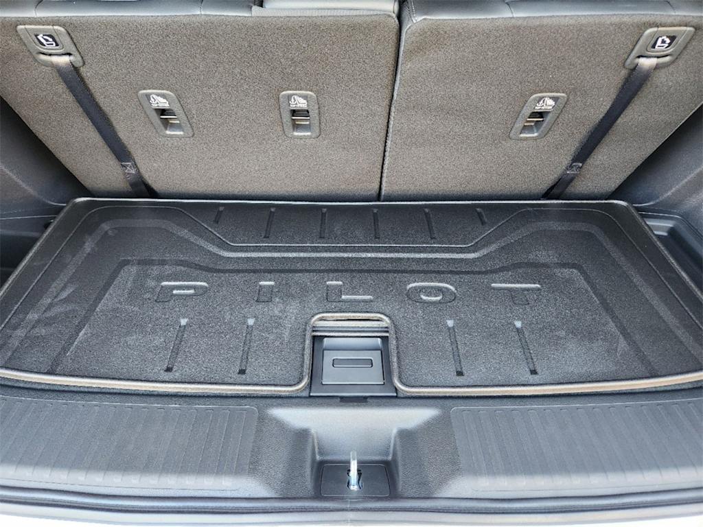 Thumbnail: 2025 Honda Pilot - 12