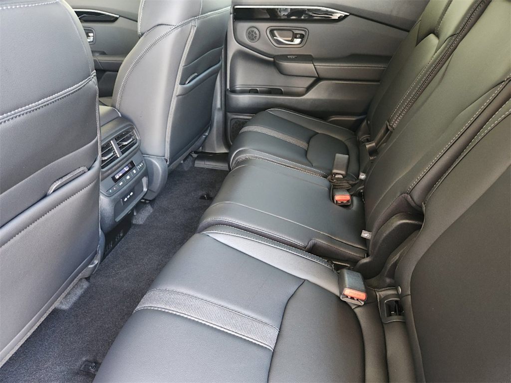 Thumbnail: 2025 Honda Pilot - 8