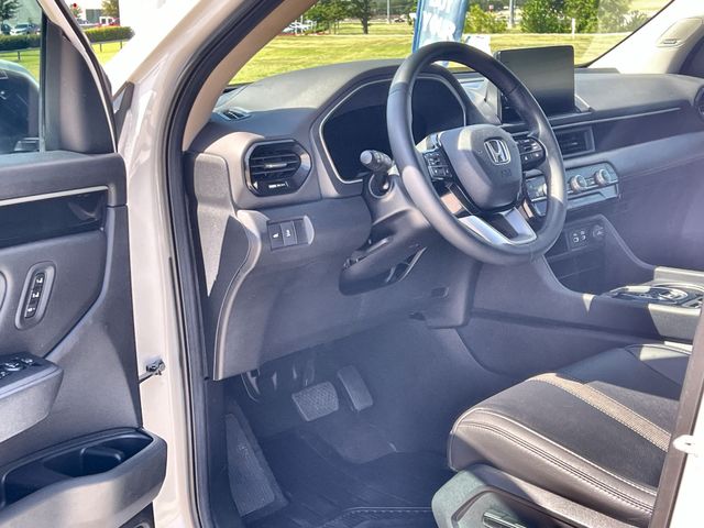 Thumbnail: 2024 Honda Pilot - 2