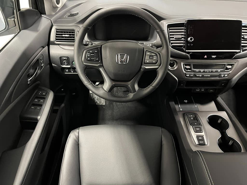 Thumbnail: 2026 Honda Ridgeline - 10