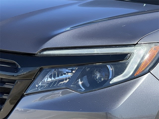 Thumbnail: 2017 Honda Ridgeline - 24