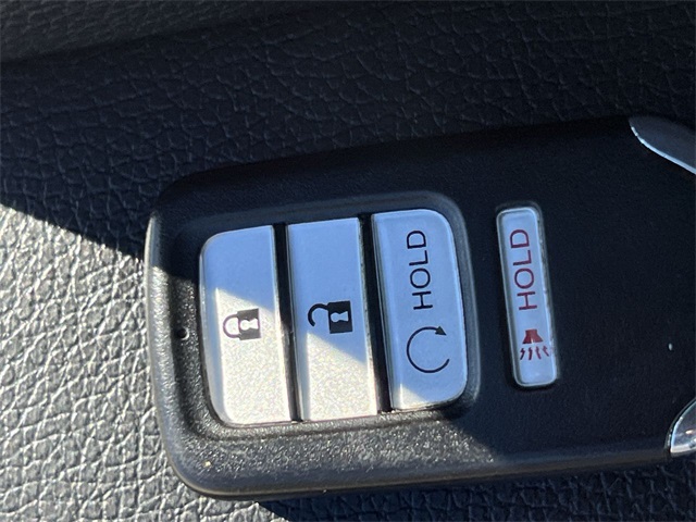 Thumbnail: 2017 Honda Ridgeline - 22