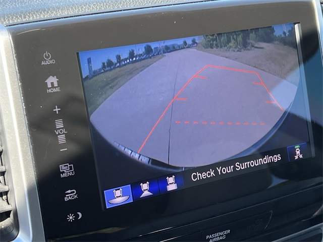 Thumbnail: 2017 Honda Ridgeline - 26