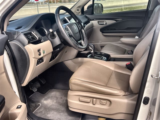 Thumbnail: 2018 Honda Ridgeline - 11