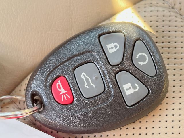 Thumbnail: 2012 Buick Enclave - 22