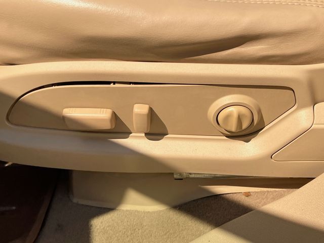 Thumbnail: 2012 Buick Enclave - 30