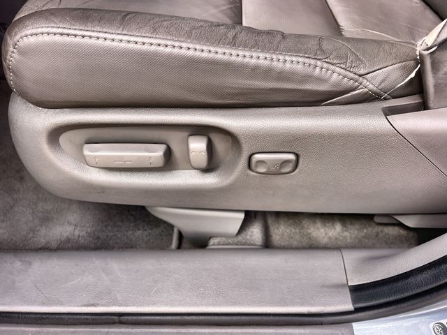 Thumbnail: 2011 Honda CR-V - 30