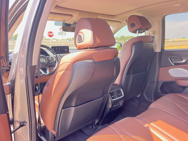 Thumbnail: 2024 Acura RDX - 13